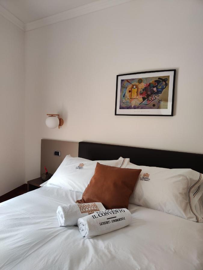 Bed and Breakfast Palazzo Il Convento Luxury Umberto I Neapol Zewnętrze zdjęcie